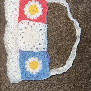 Crochet Floral Pattern Bag